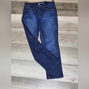 Lee Women's Regular Straight Leg Mid Rise Stretch 6 Petite